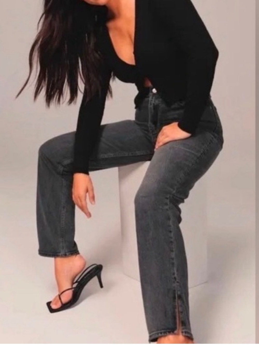 Abercrombie The 90’s Straight Ultra High Rise Split Hem Black Jeans, Size 29/8